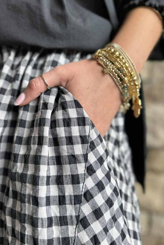 Nonni Gingham Classic Barrel Pant Black